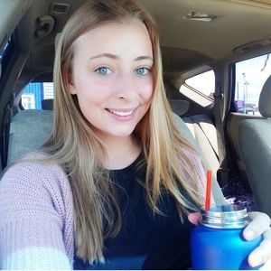 Meet your Posher, Ally